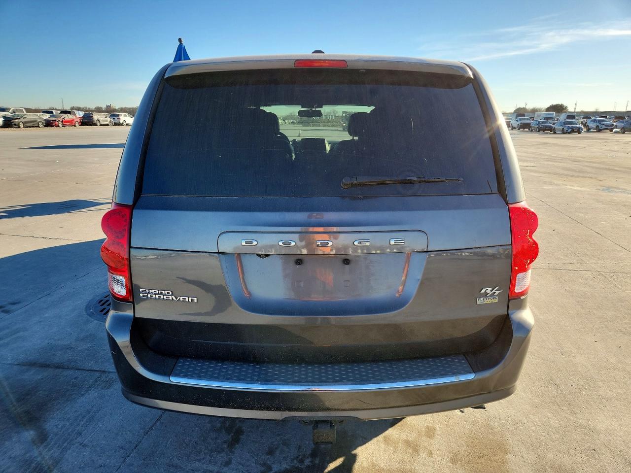 2015 DODGE GRAND CARAVAN R/T photo 6
