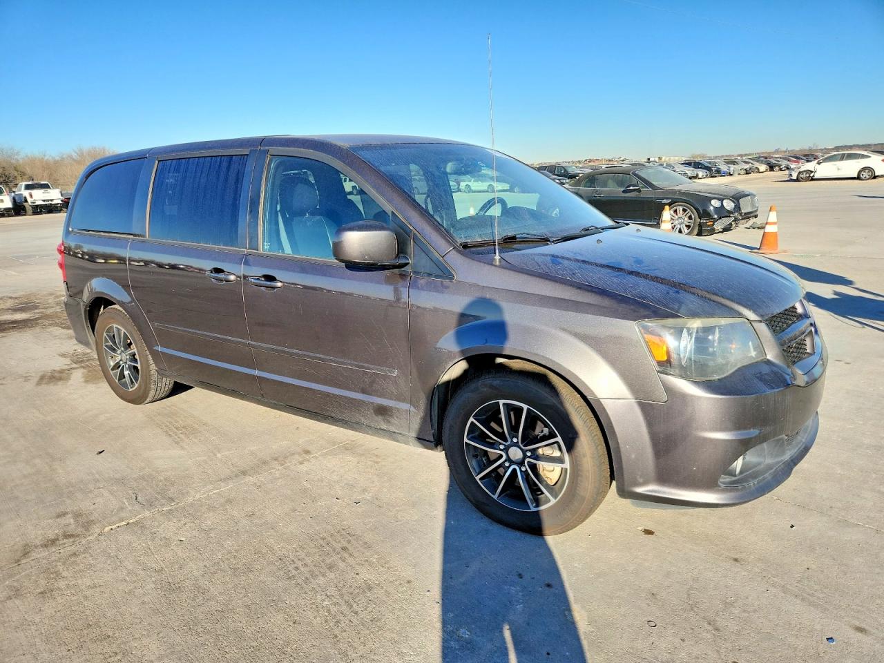 2015 DODGE GRAND CARAVAN R/T photo 4