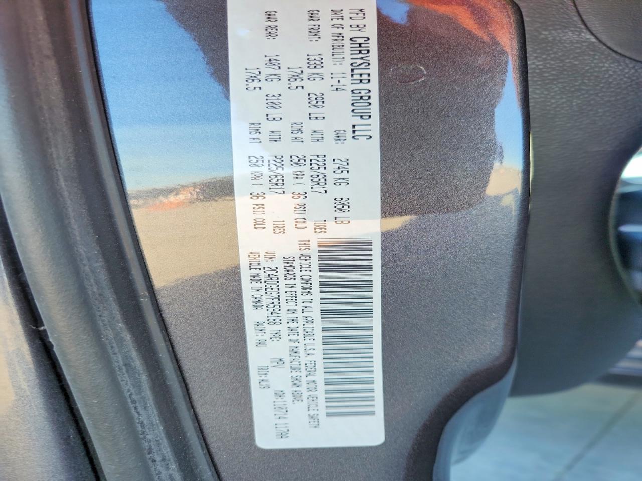 2015 DODGE GRAND CARAVAN R/T photo 13