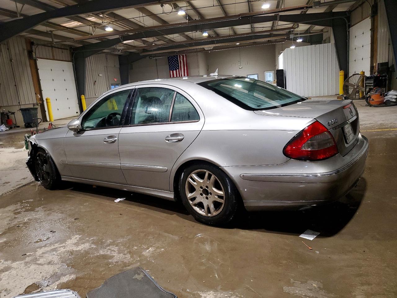 2007 MERCEDES-BENZ E 320 CDI photo 2