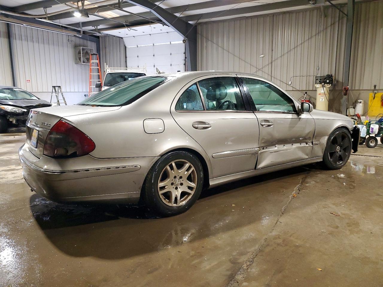 2007 MERCEDES-BENZ E 320 CDI photo 3