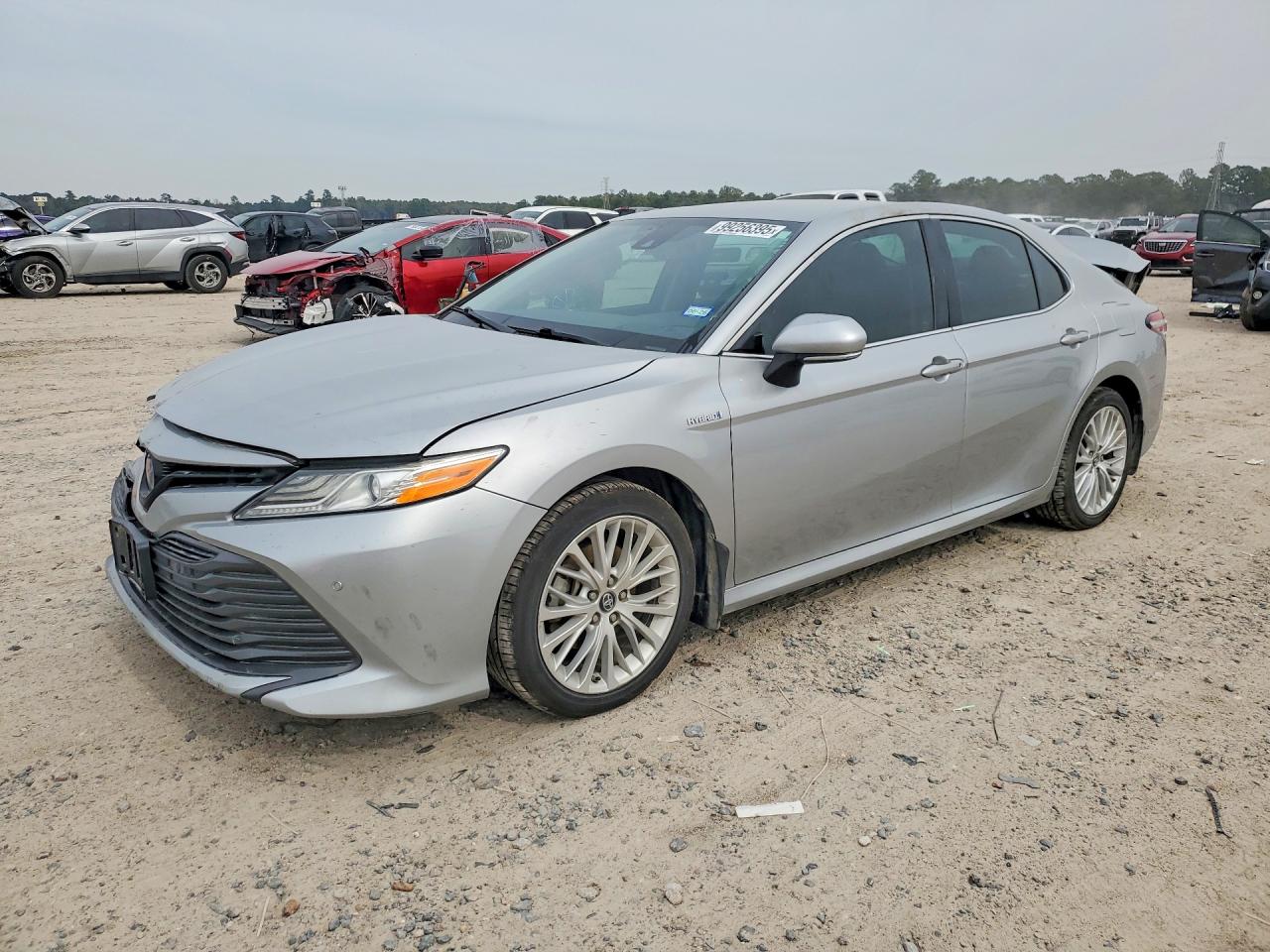 2018 TOYOTA CAMRY