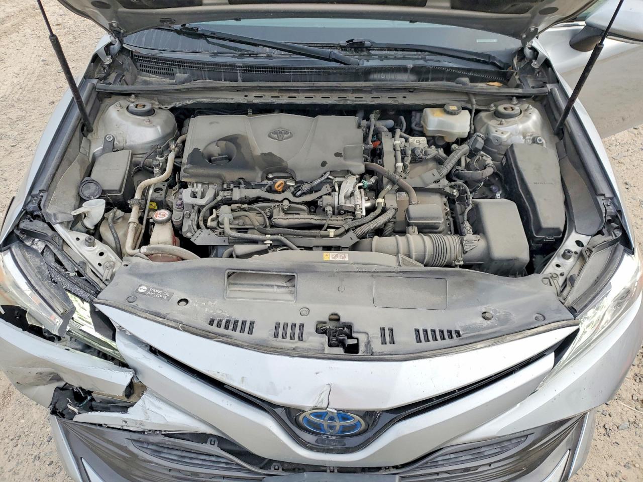 2018 TOYOTA CAMRY HYBRID photo 11