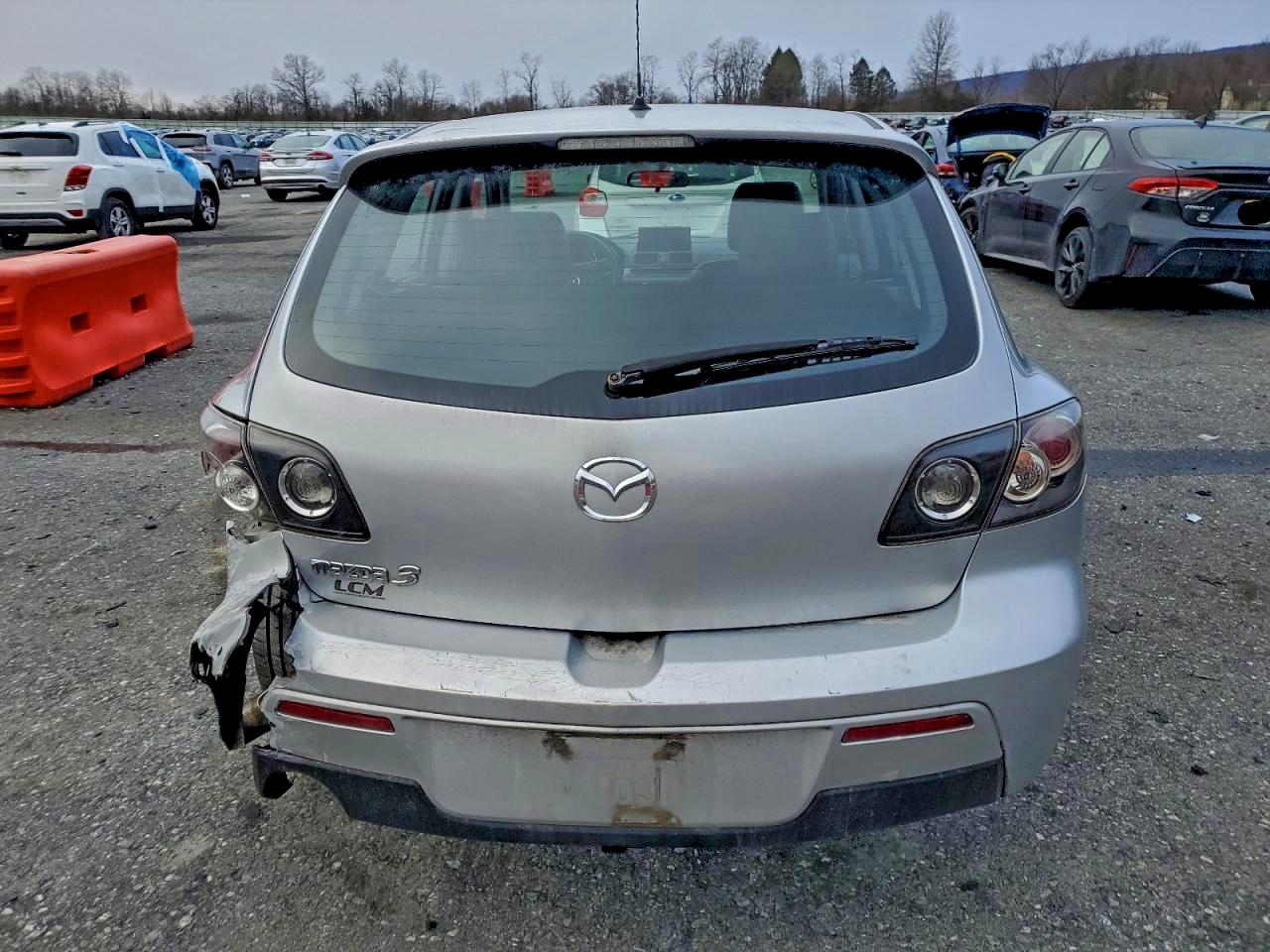 2007 MAZDA 3 HATCHBACK photo 6