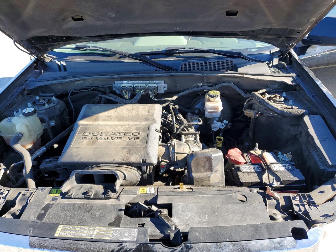 2012 FORD ESCAPE XLT photo 12