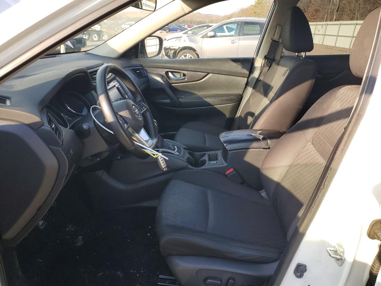 2018 NISSAN ROGUE S photo 7