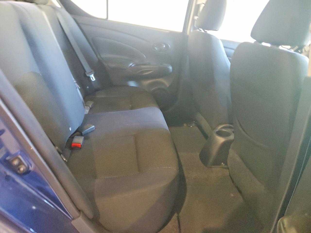2012 NISSAN VERSA S photo 10