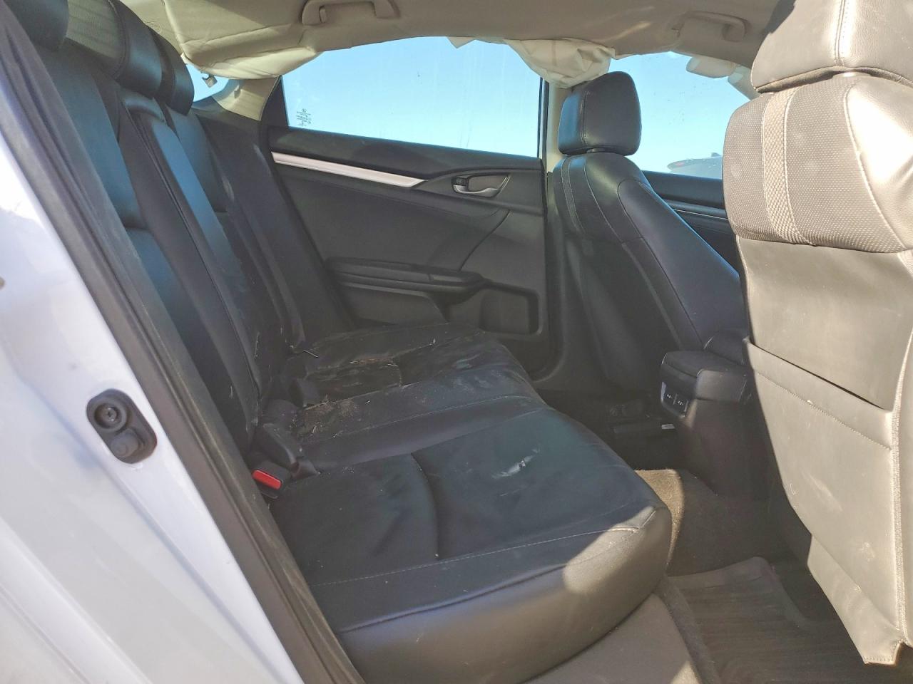 2020 HONDA CIVIC TOURING photo 10