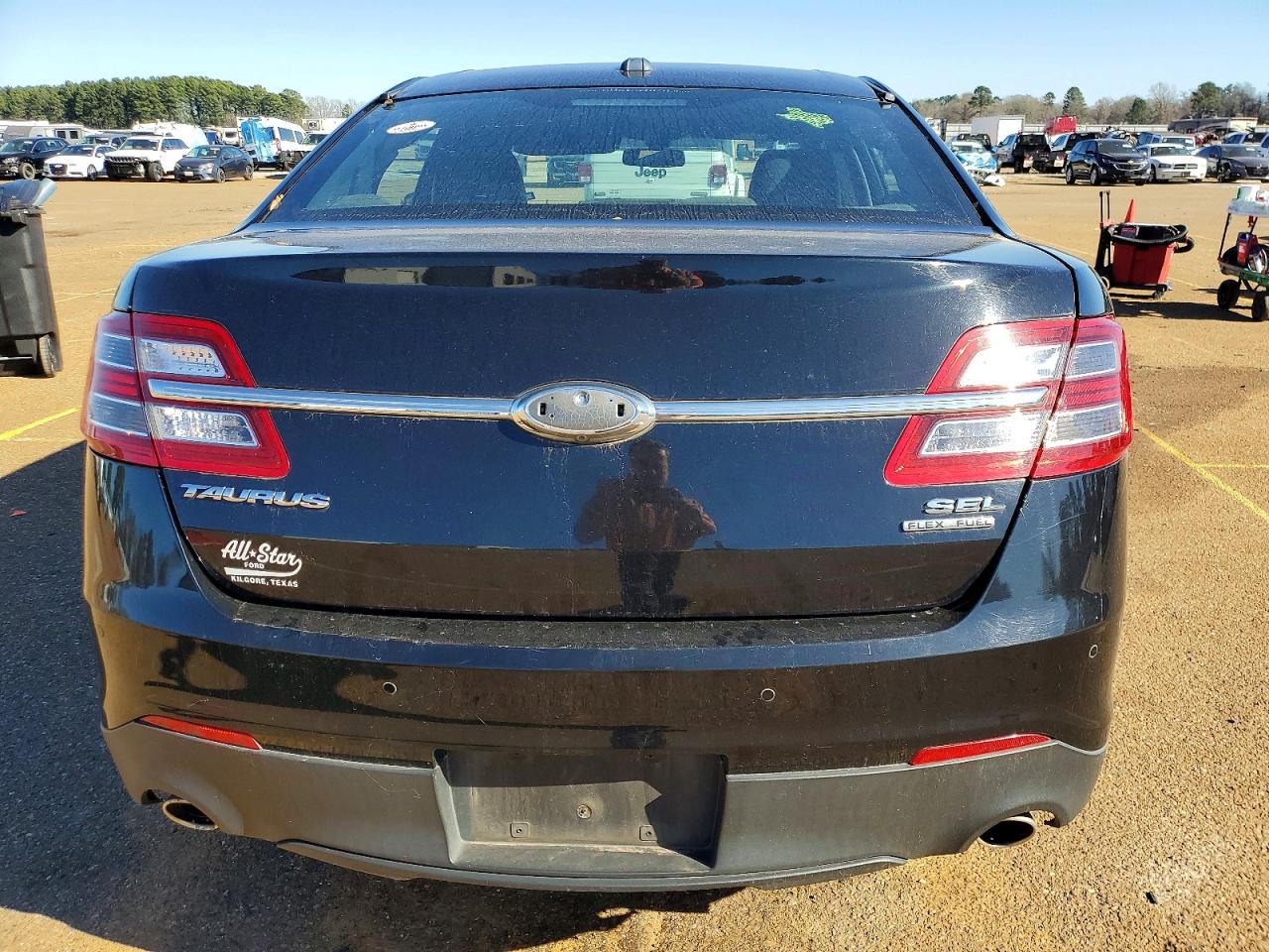 2016 FORD TAURUS SEL photo 6