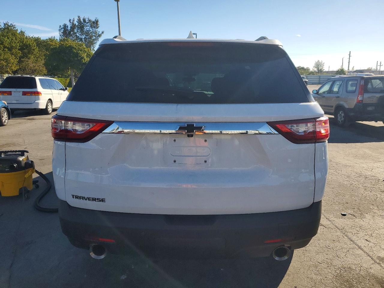 2020 CHEVROLET TRAVERSE LT photo 11