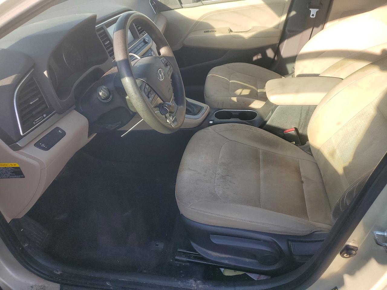 2017 HYUNDAI ELANTRA SE photo 7