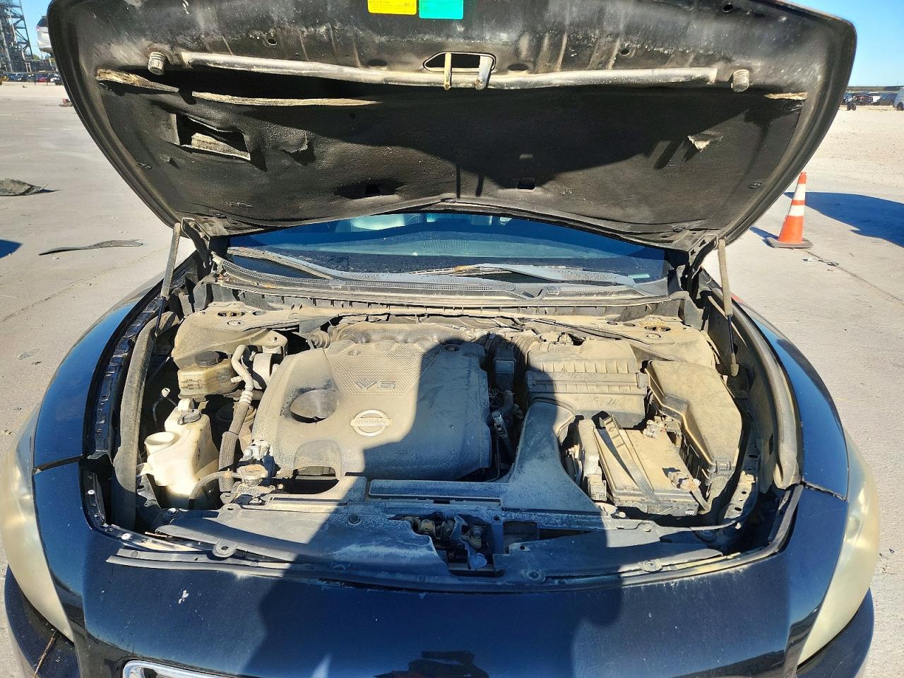 2011 NISSAN MAXIMA S photo 11