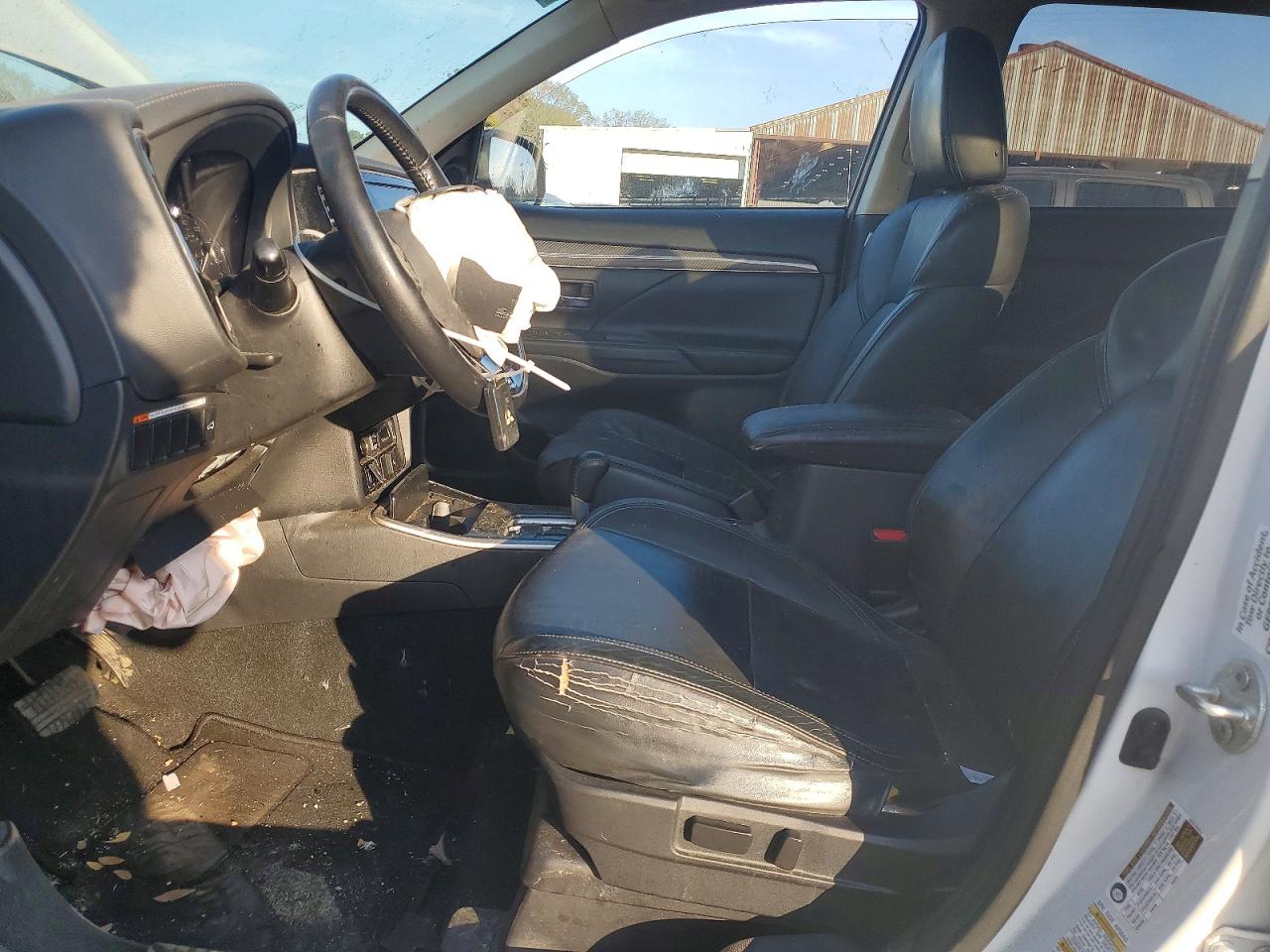 2019 MITSUBISHI OUTLANDER SE photo 13