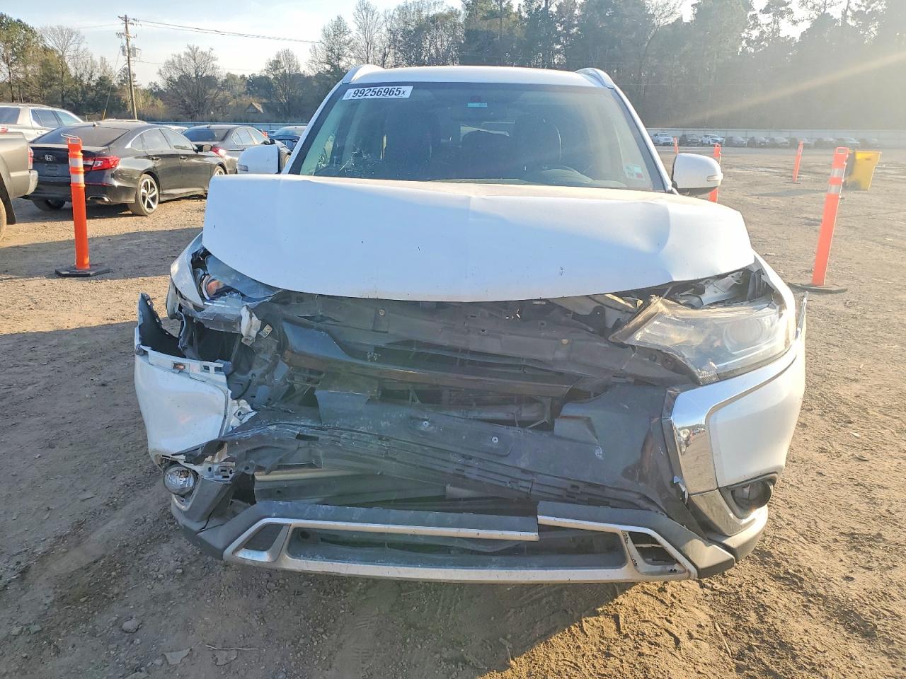 2019 MITSUBISHI OUTLANDER SE photo 9