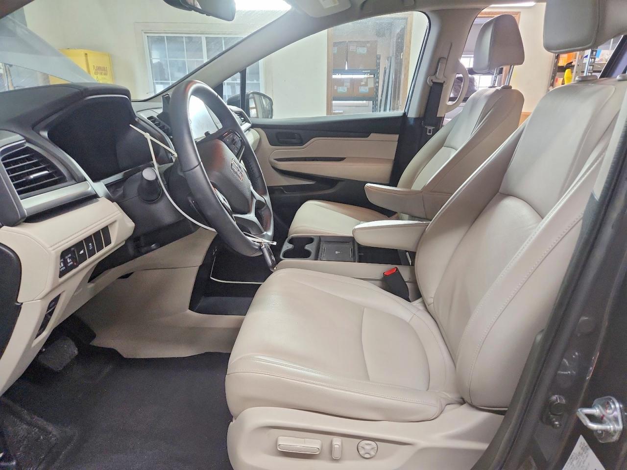2025 HONDA ODYSSEY EXL photo 7