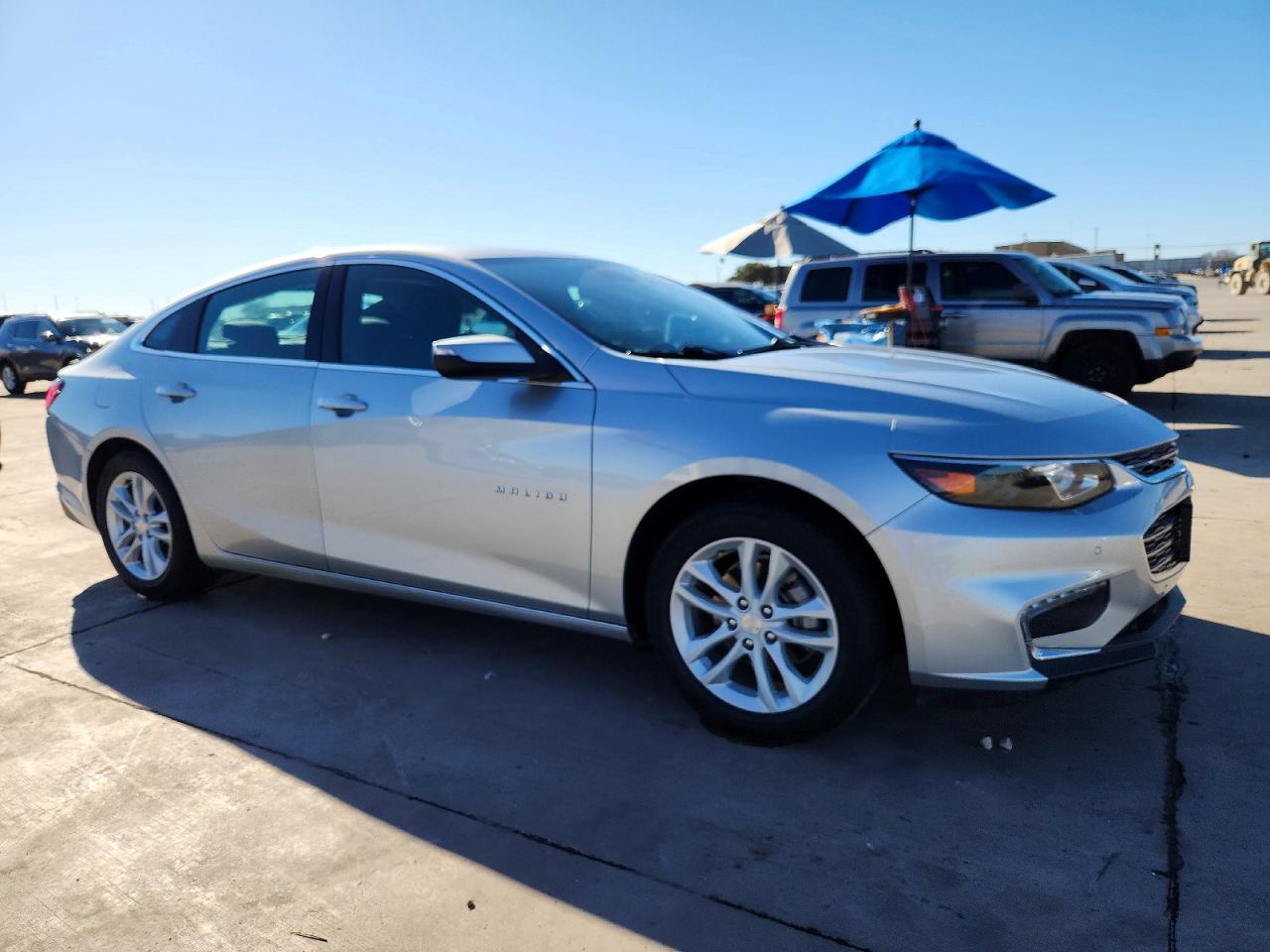 2017 CHEVROLET MALIBU HYBRID photo 4