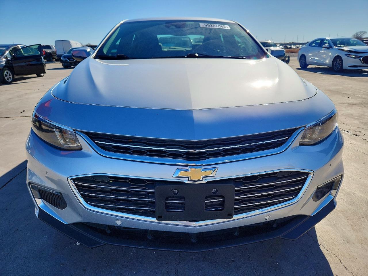 2017 CHEVROLET MALIBU HYBRID photo 5