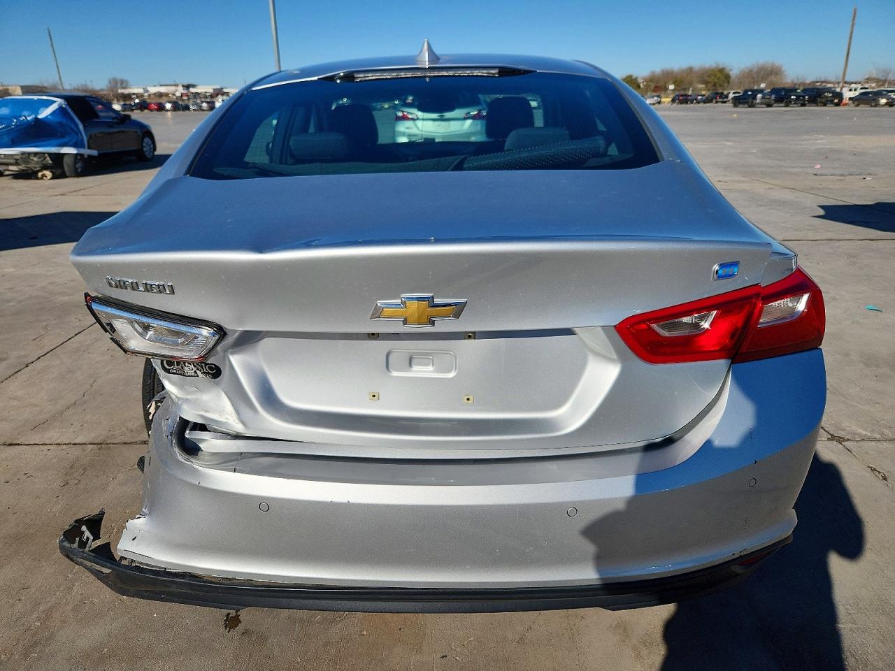 2017 CHEVROLET MALIBU HYBRID photo 6