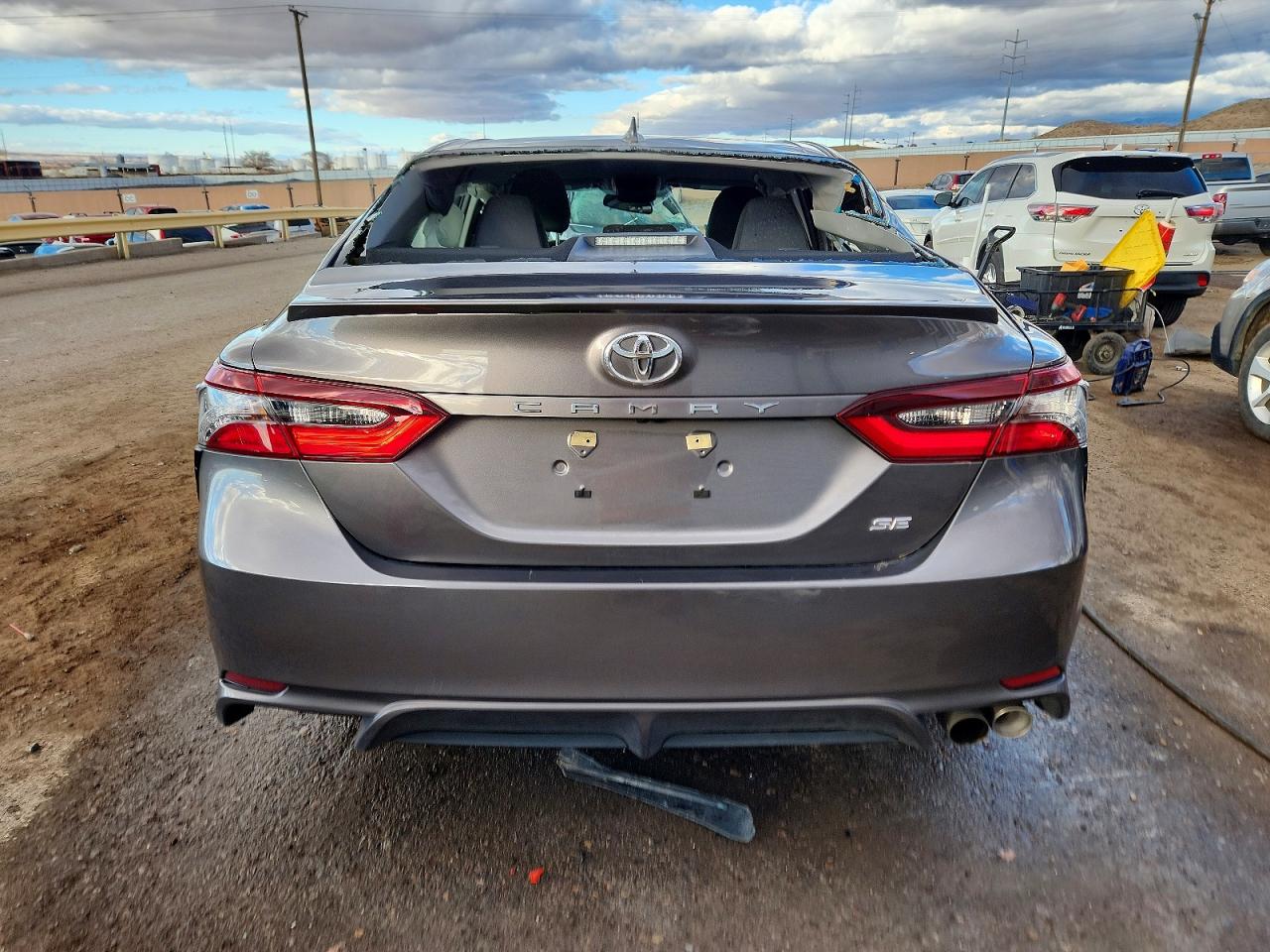 2023 TOYOTA CAMRY SE photo 6