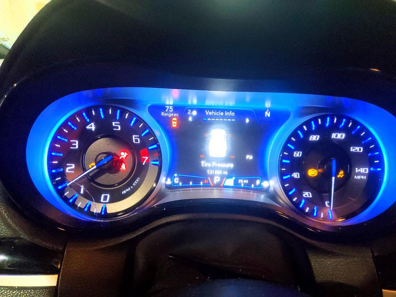 2018 CHRYSLER 300 S photo 9