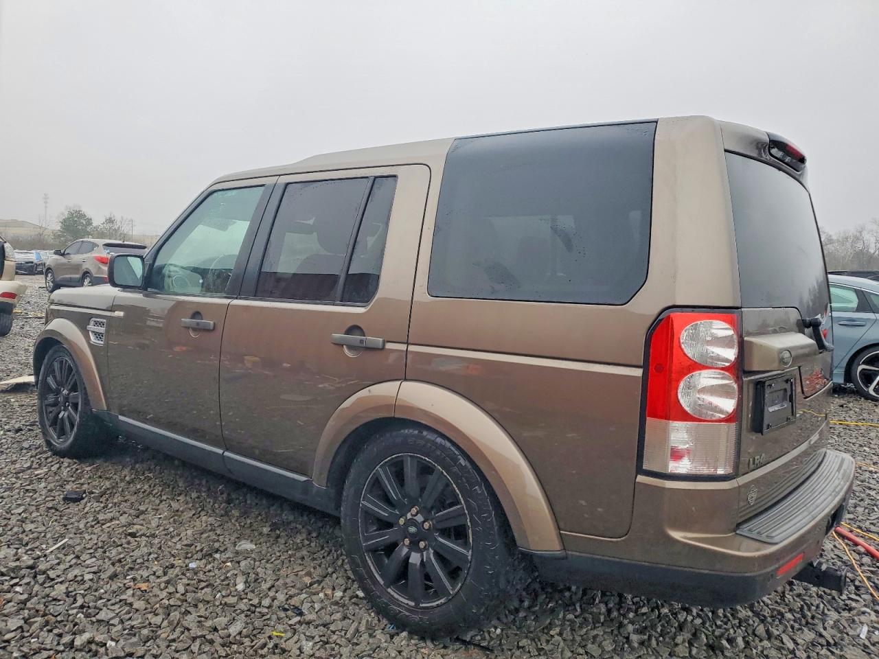 2012 LAND ROVER LR4 HSE photo 2