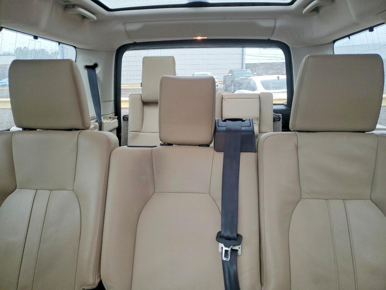 2012 LAND ROVER LR4 HSE photo 10