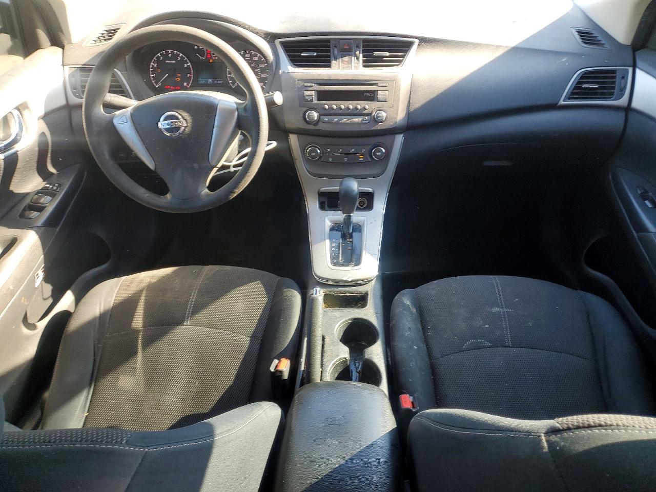 2014 NISSAN SENTRA S photo 8