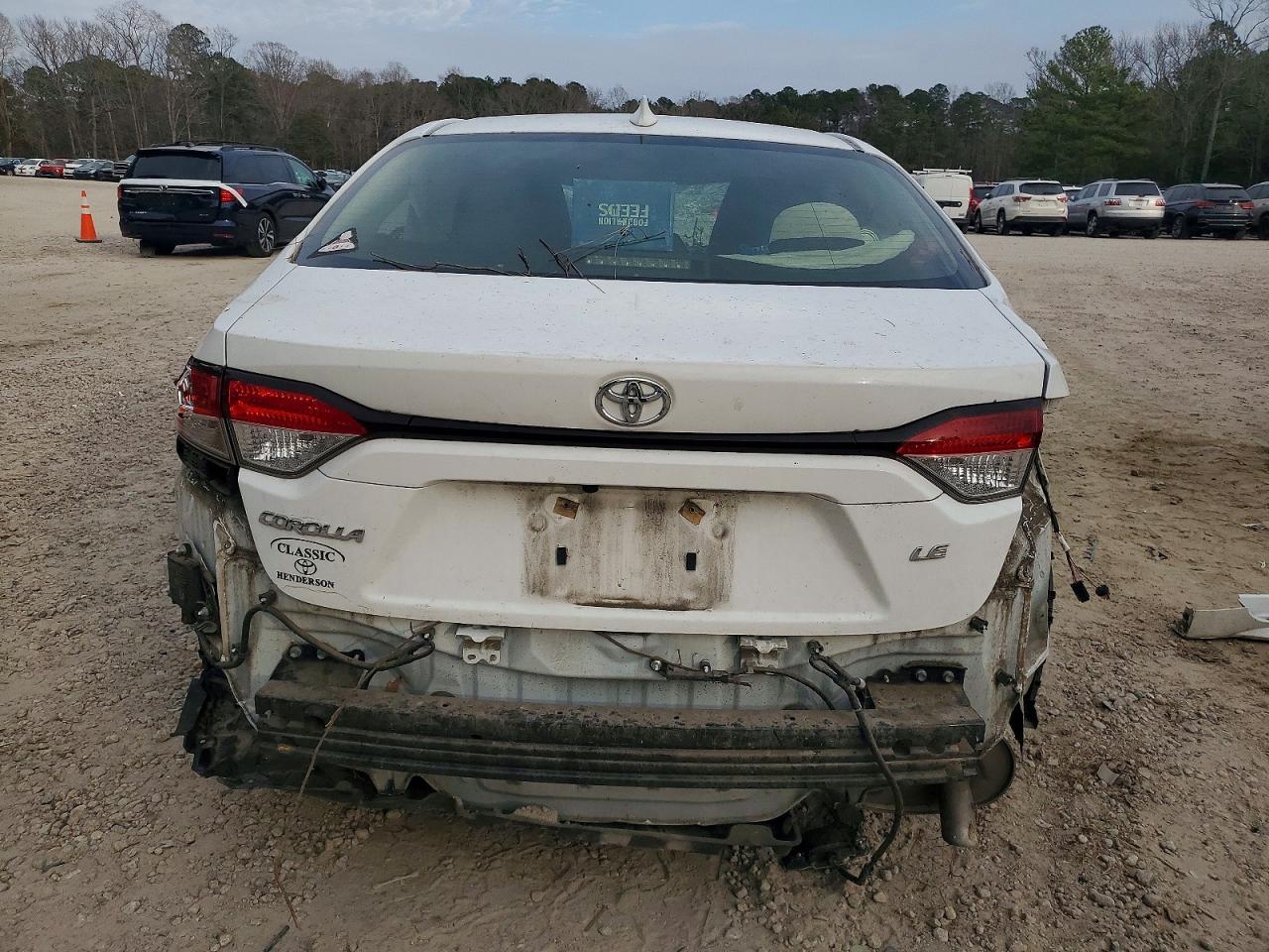 2021 TOYOTA COROLLA LE photo 16