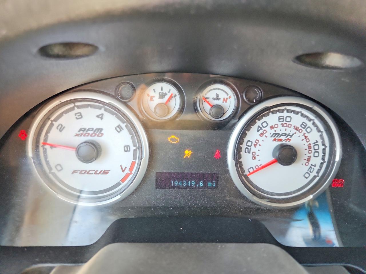 2008 FORD FOCUS SE photo 9