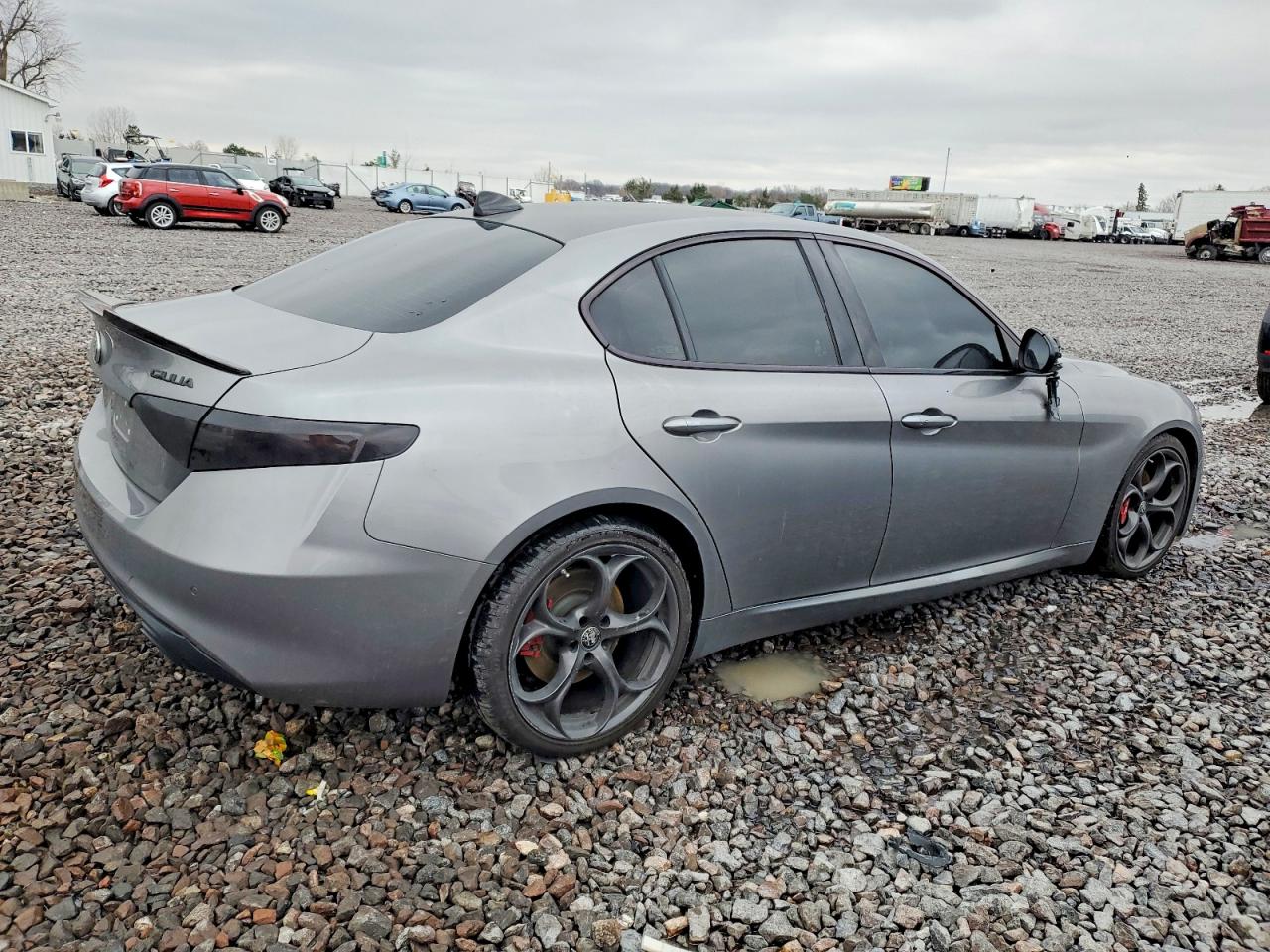 2019 ALFA ROMEO GIULIA photo 3