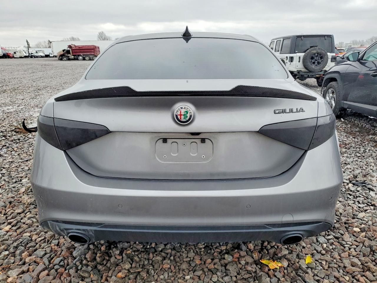 2019 ALFA ROMEO GIULIA photo 6