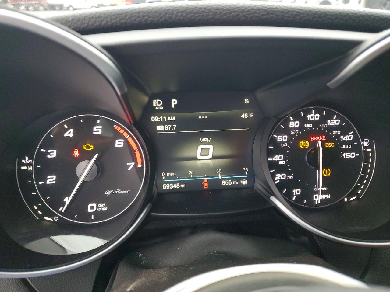 2019 ALFA ROMEO GIULIA photo 9