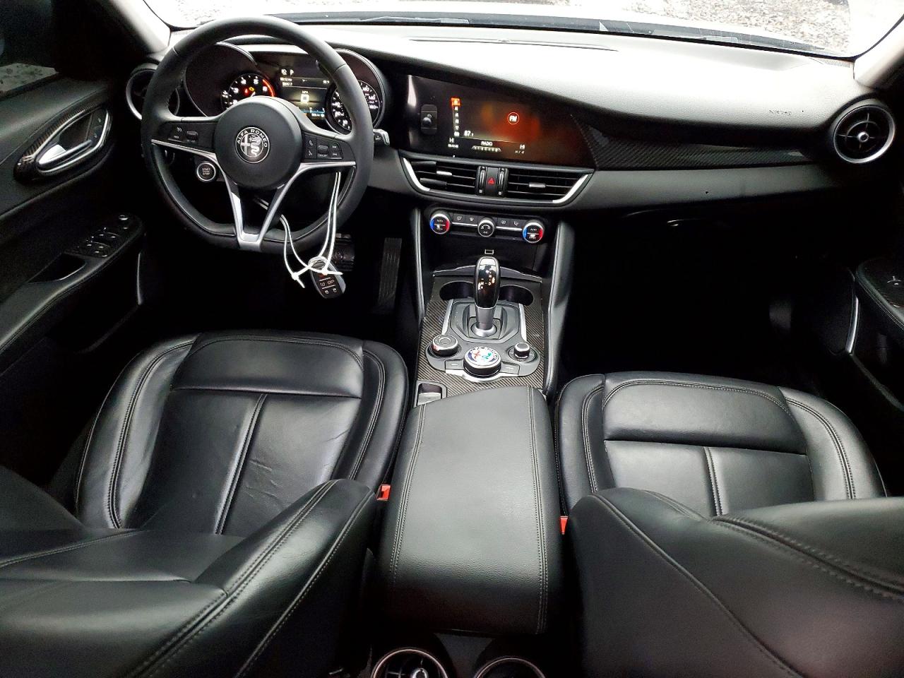 2019 ALFA ROMEO GIULIA photo 8