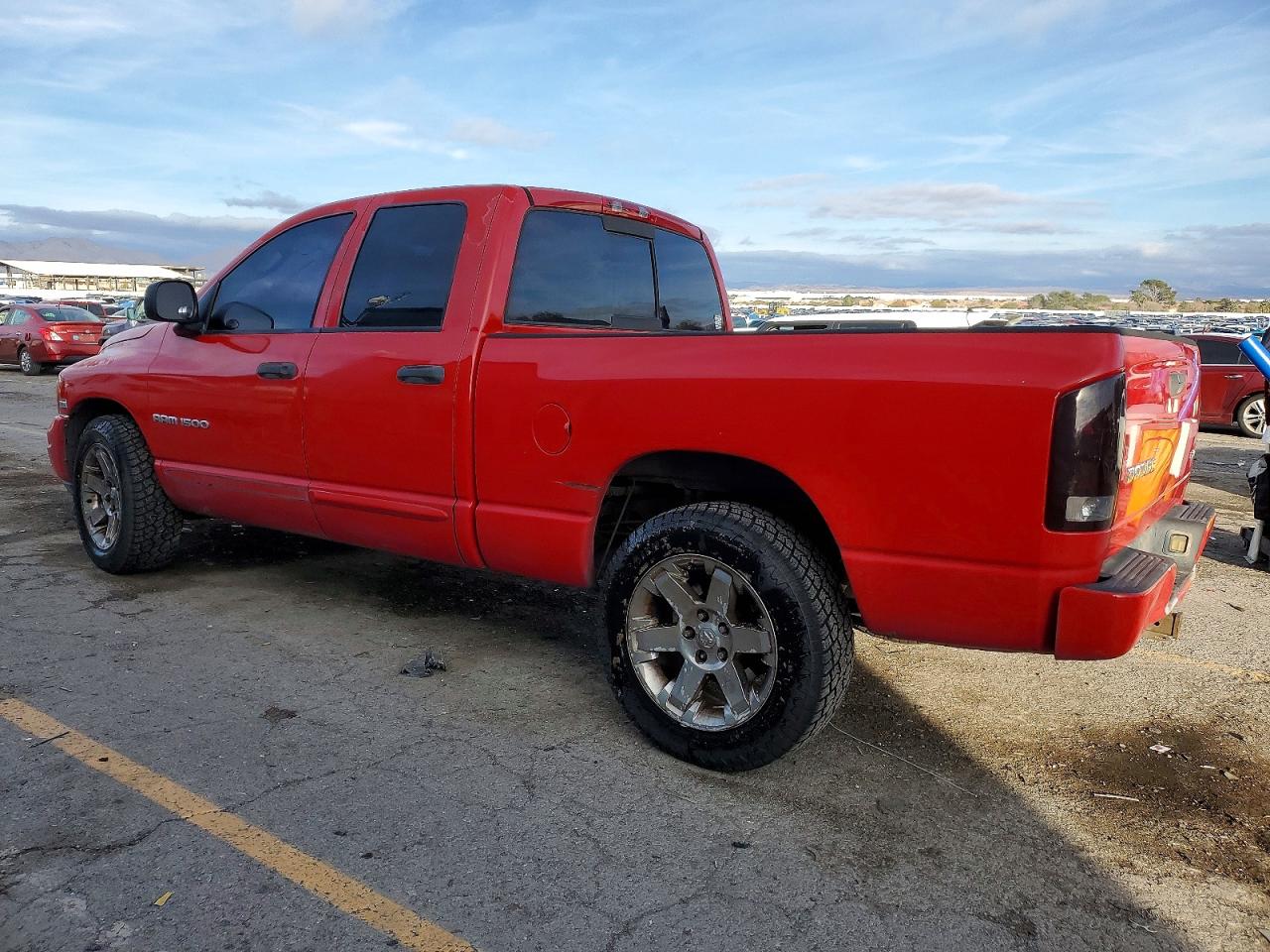 2004 DODGE RAM 1500 ST photo 3