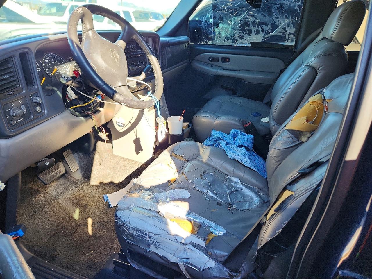 2001 CHEVROLET TAHOE C1500 photo 7