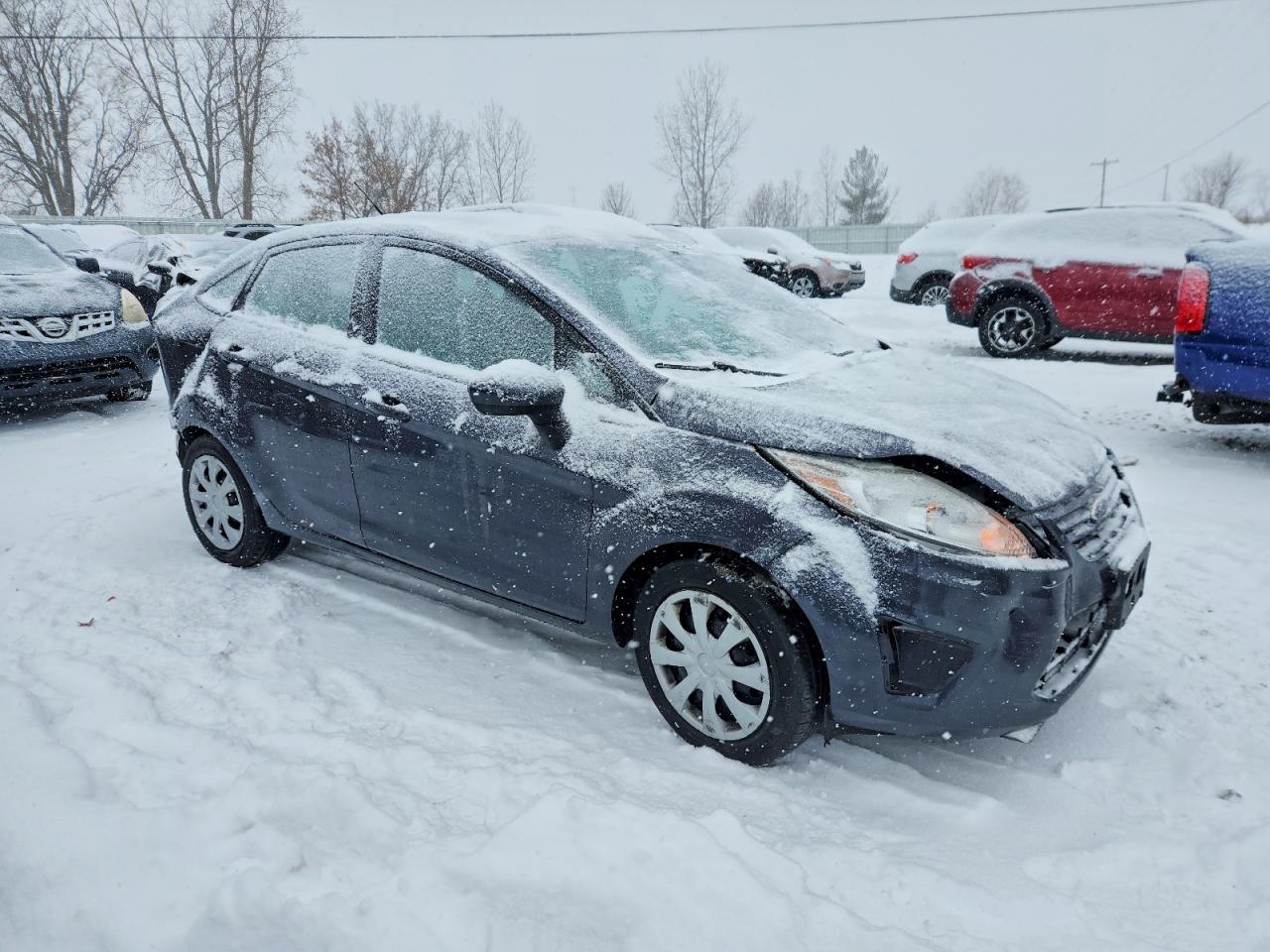 2012 FORD FIESTA S photo 4