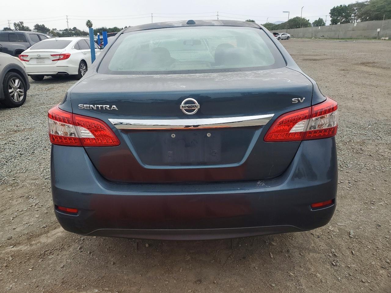 2015 NISSAN SENTRA S photo 6