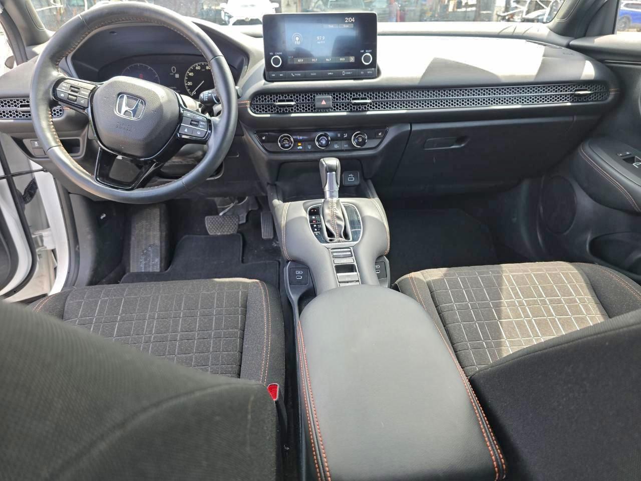 2024 HONDA HR-V SPORT photo 9