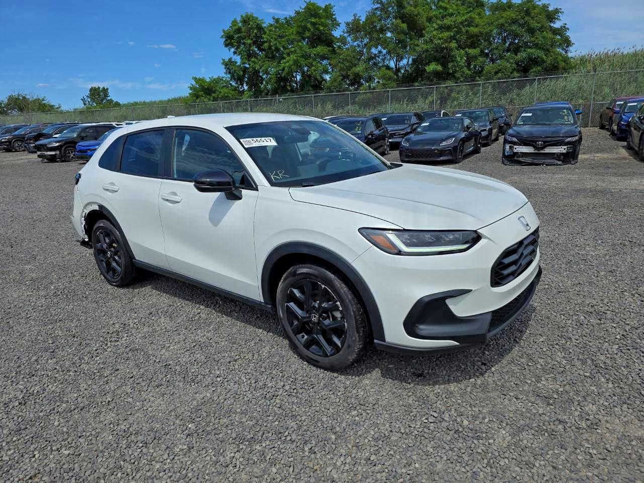 2024 HONDA HR-V SPORT photo 3