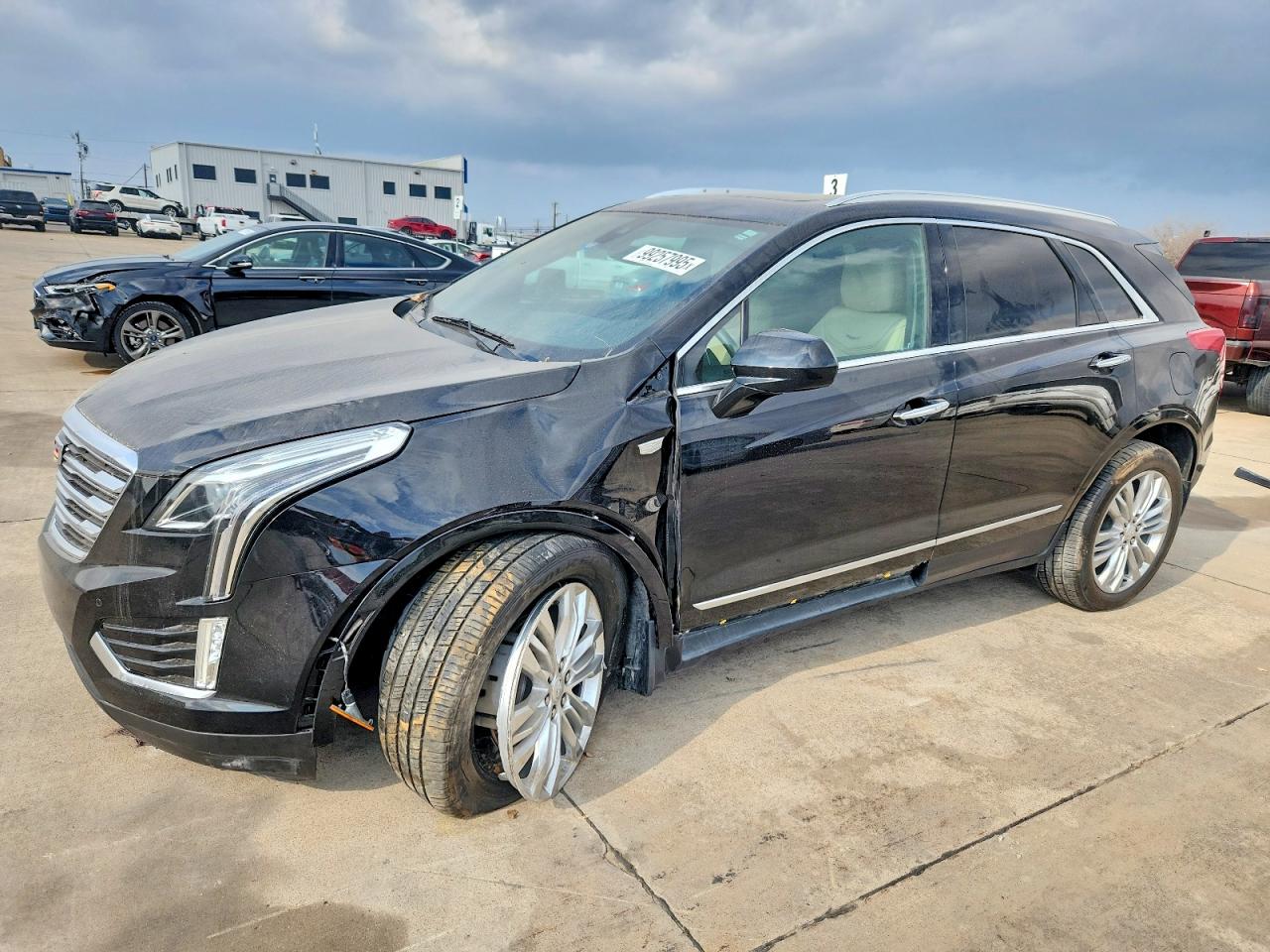 2017 CADILLAC XT5