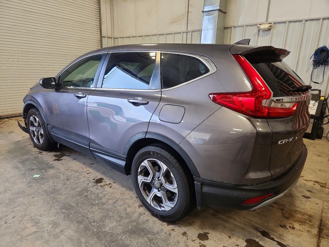 2018 HONDA CR-V EX photo 2