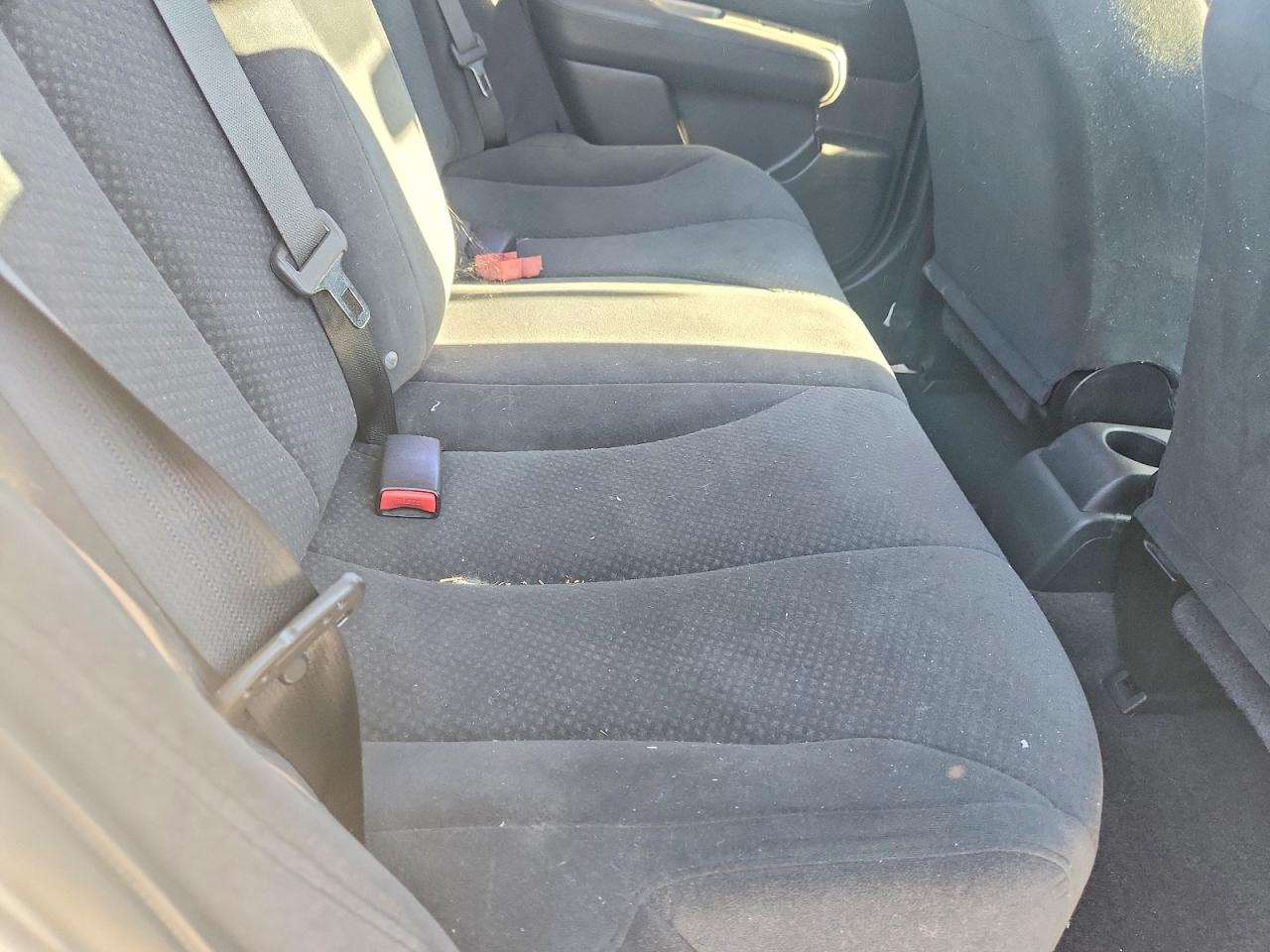 2011 NISSAN VERSA S photo 10