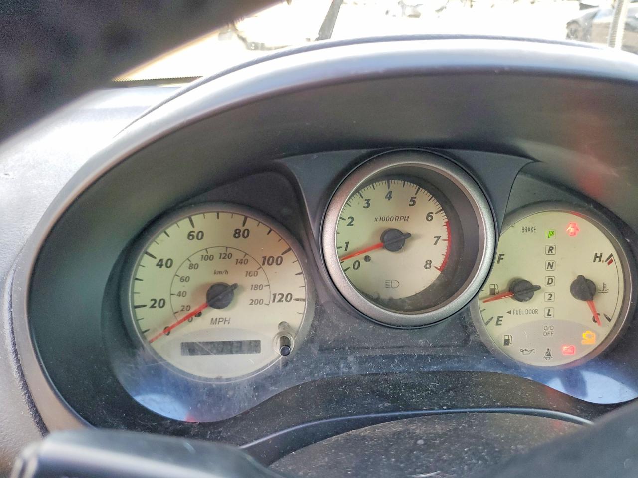 2002 TOYOTA RAV4 photo 9