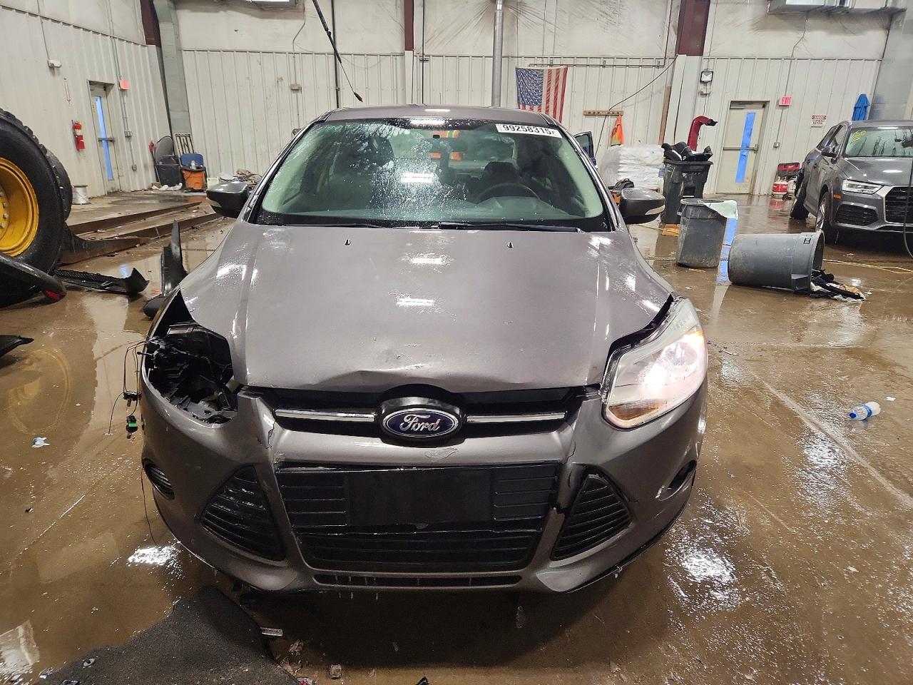 2014 FORD FOCUS SE photo 5