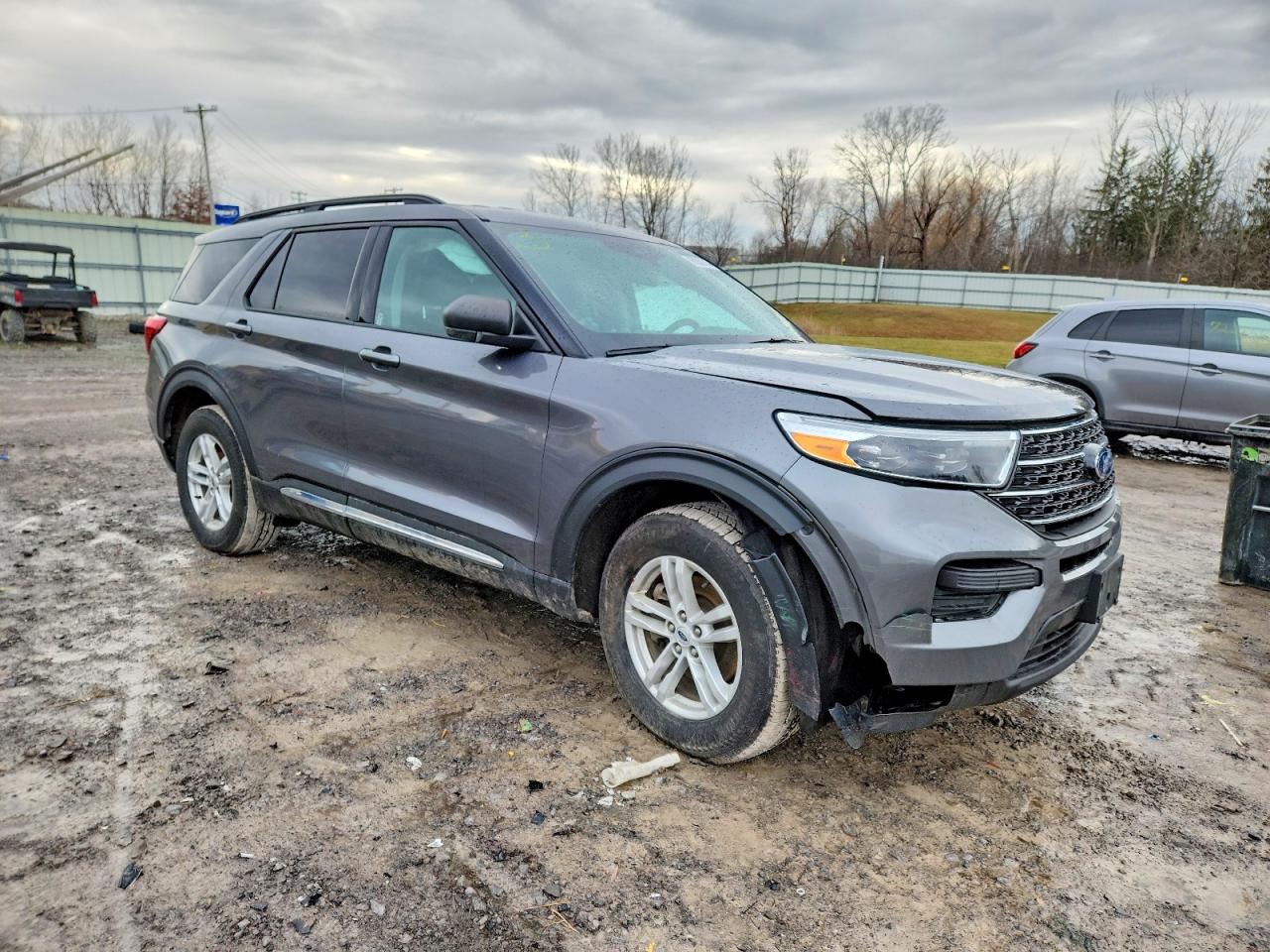 2021 FORD EXPLORER XLT photo 4
