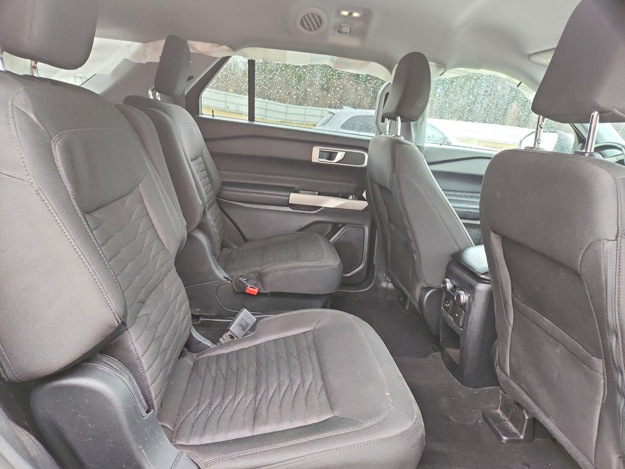 2021 FORD EXPLORER XLT photo 11