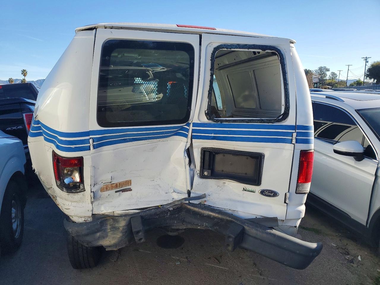 2013 FORD E250 UTILITY / SERVICE VAN photo 6