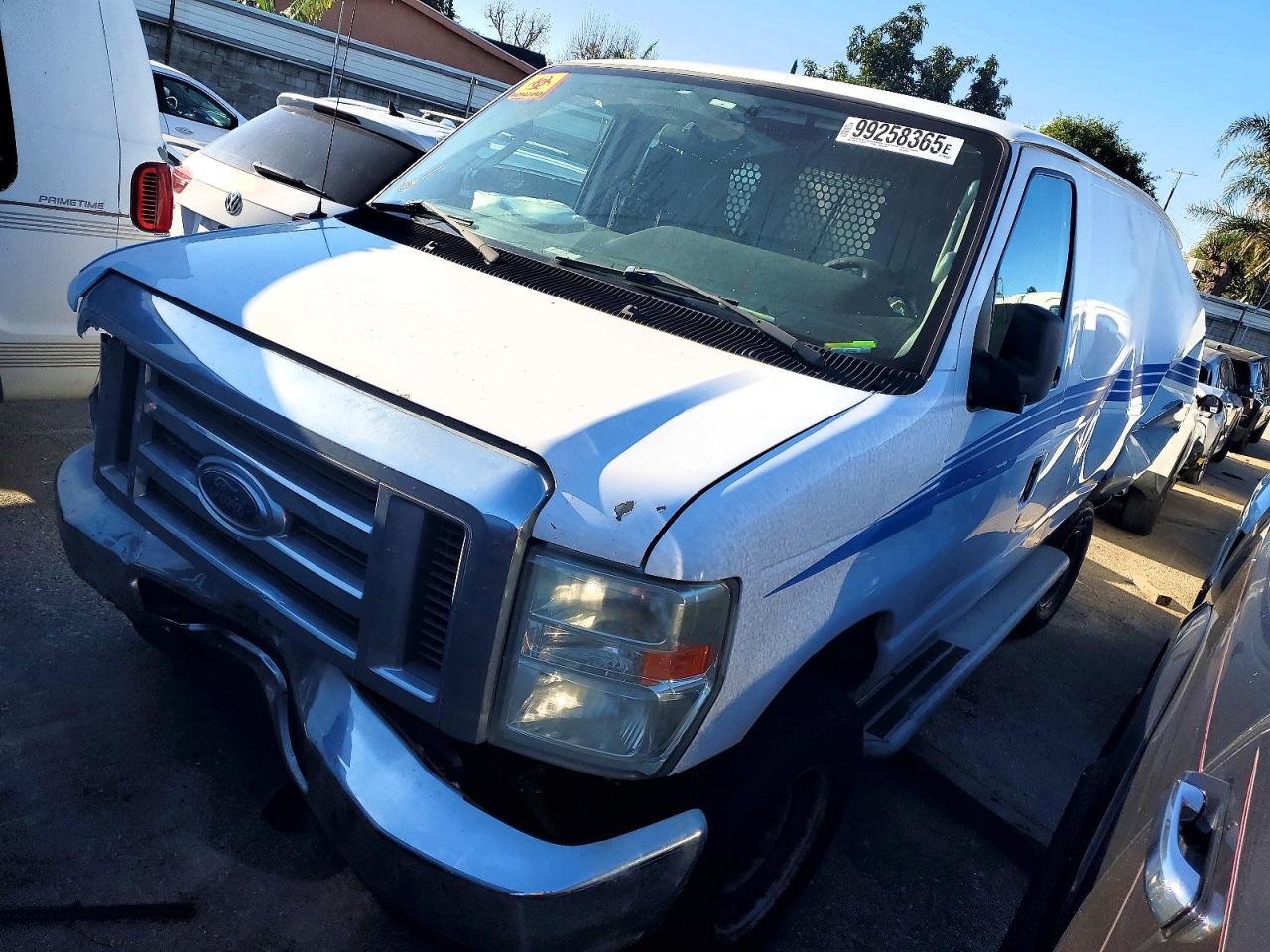 2013 FORD E250