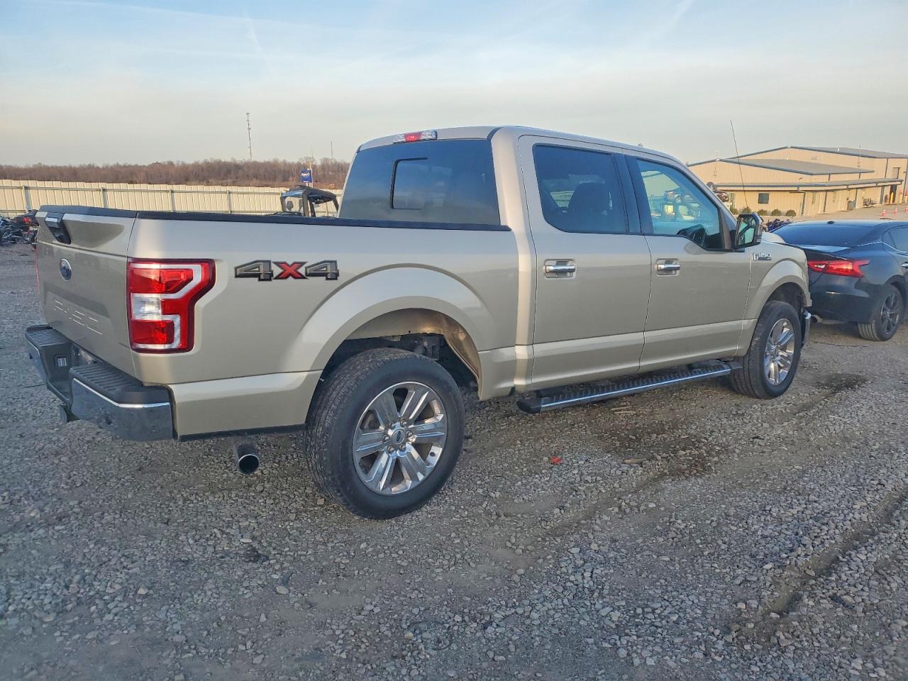 2018 FORD F150 SUPERCREW photo 3