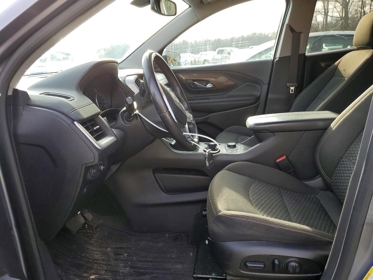 2019 GMC TERRAIN SLE photo 7